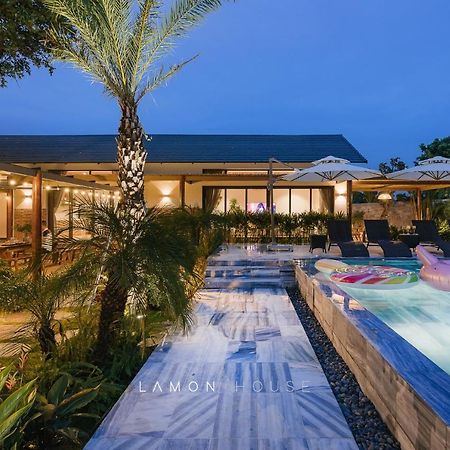 Lamon House - Venuestay 호아빈 외부 사진